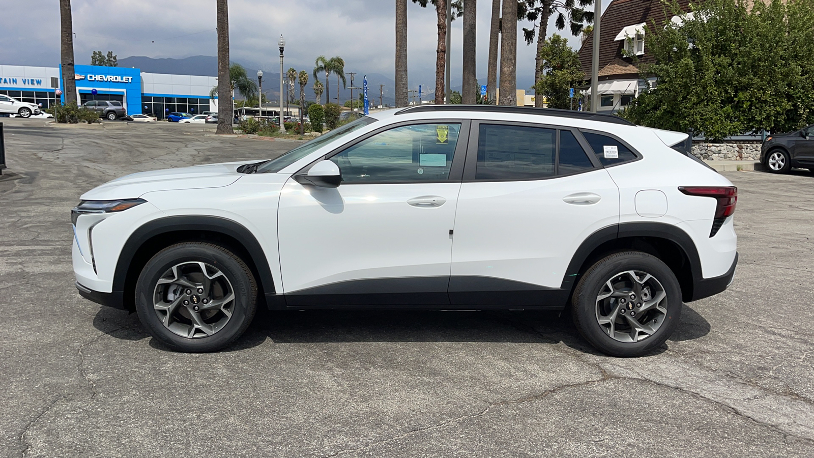 2025 Chevrolet Trax LT 6