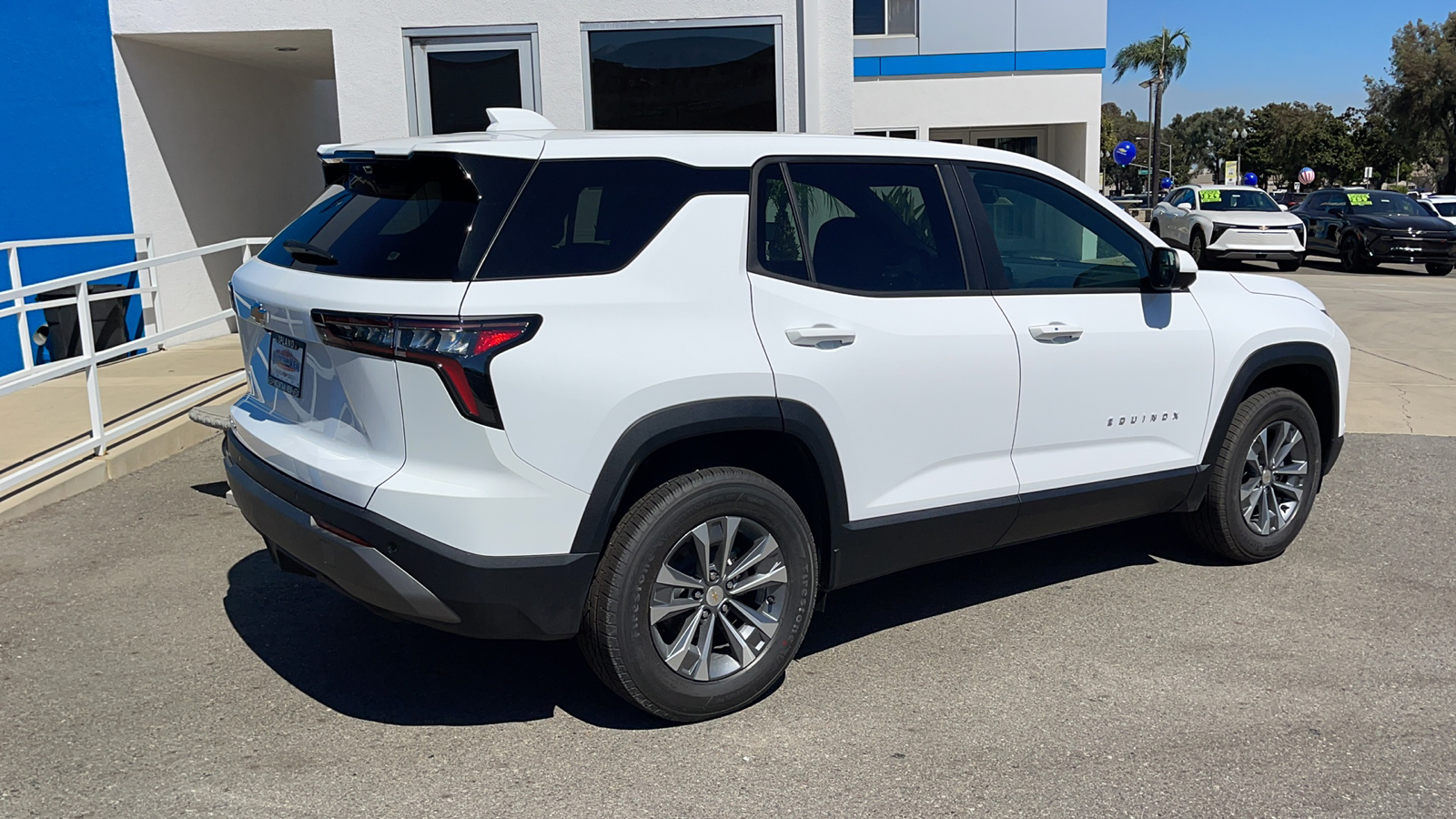 2025 Chevrolet Equinox FWD LT 3