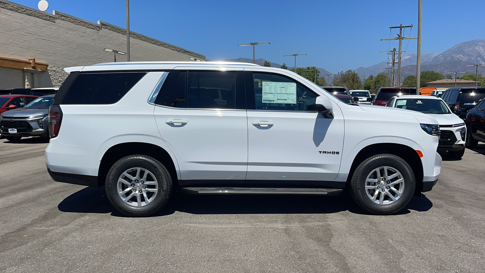 2024 Chevrolet Tahoe LT 2