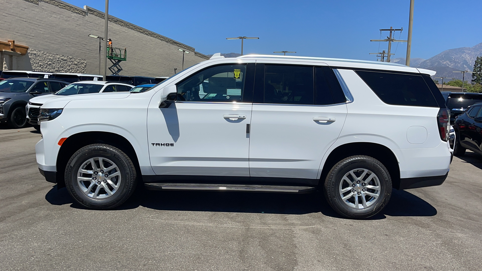 2024 Chevrolet Tahoe LT 6