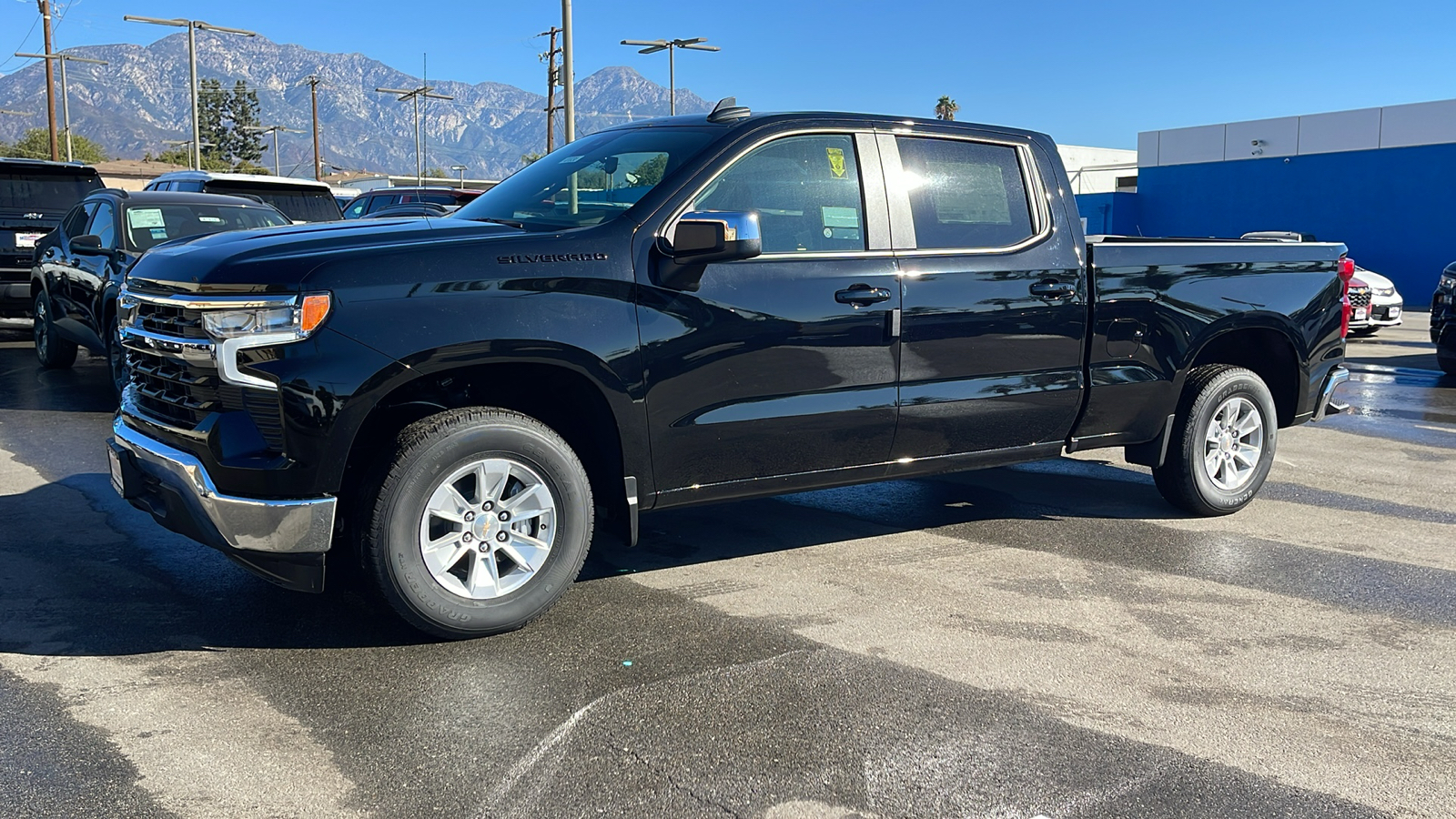 2024 Chevrolet Silverado 1500 LT 7