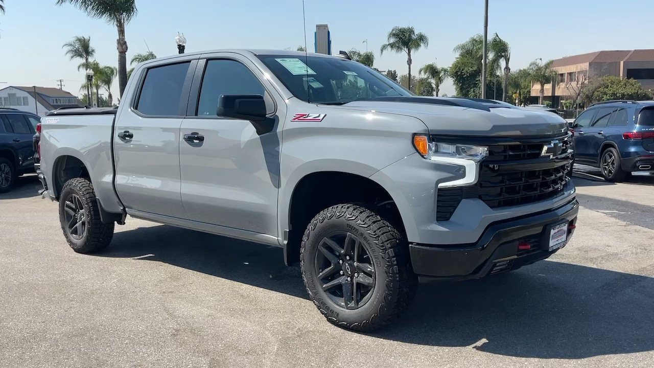 2024 Chevrolet Silverado 1500 LT Trail Boss 1