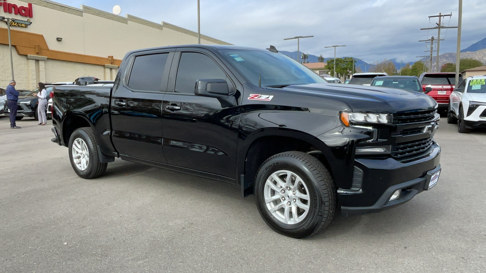 2022 Chevrolet Silverado 1500 LTD RST 1