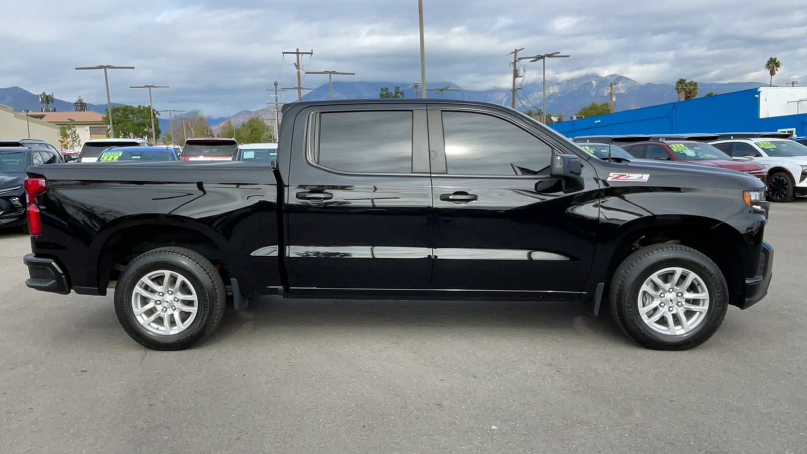 2022 Chevrolet Silverado 1500 LTD RST 2