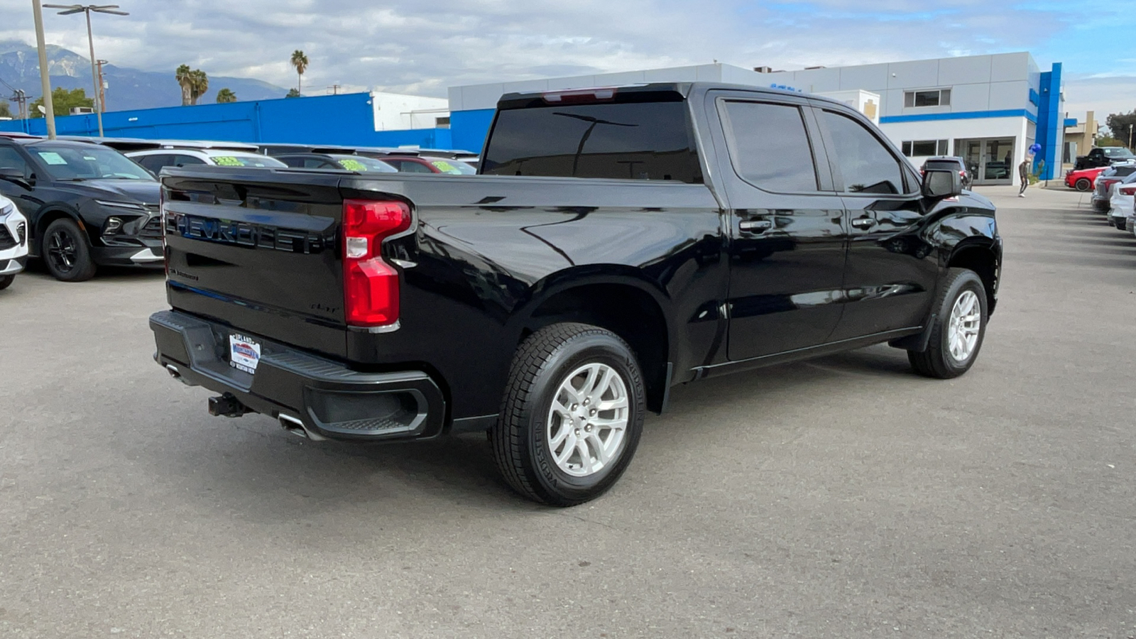 2022 Chevrolet Silverado 1500 LTD RST 3