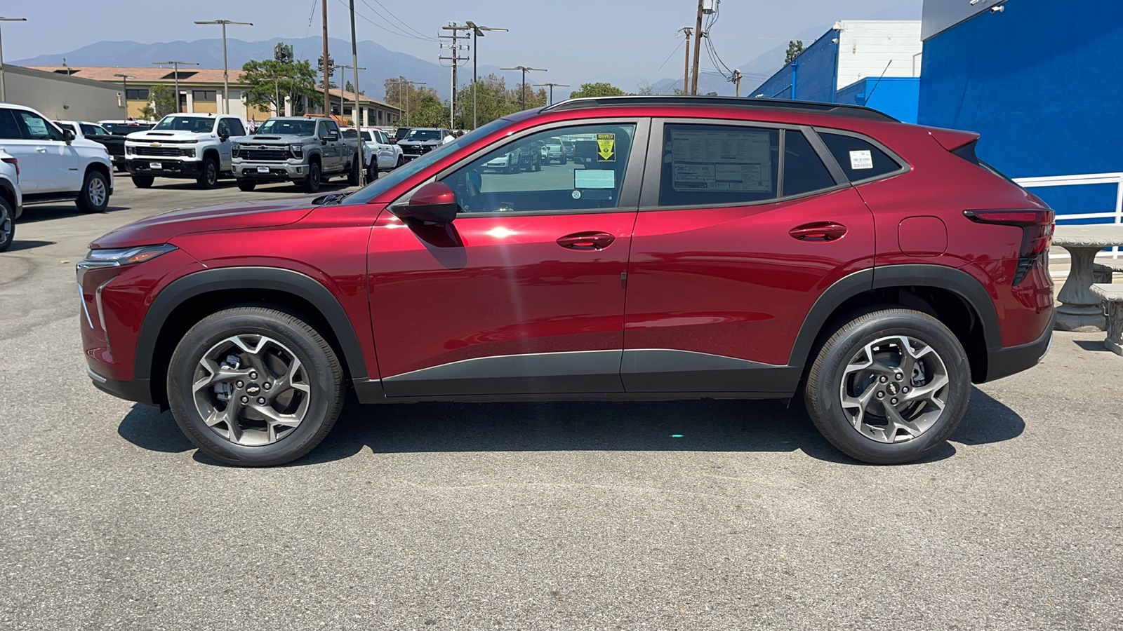 2025 Chevrolet Trax LT 6