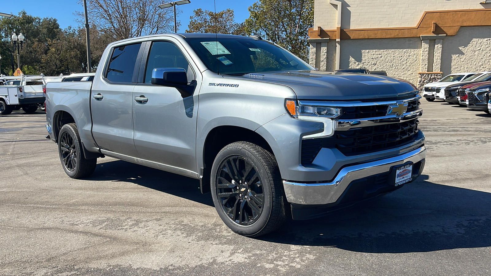 2024 Chevrolet Silverado 1500 LT 1