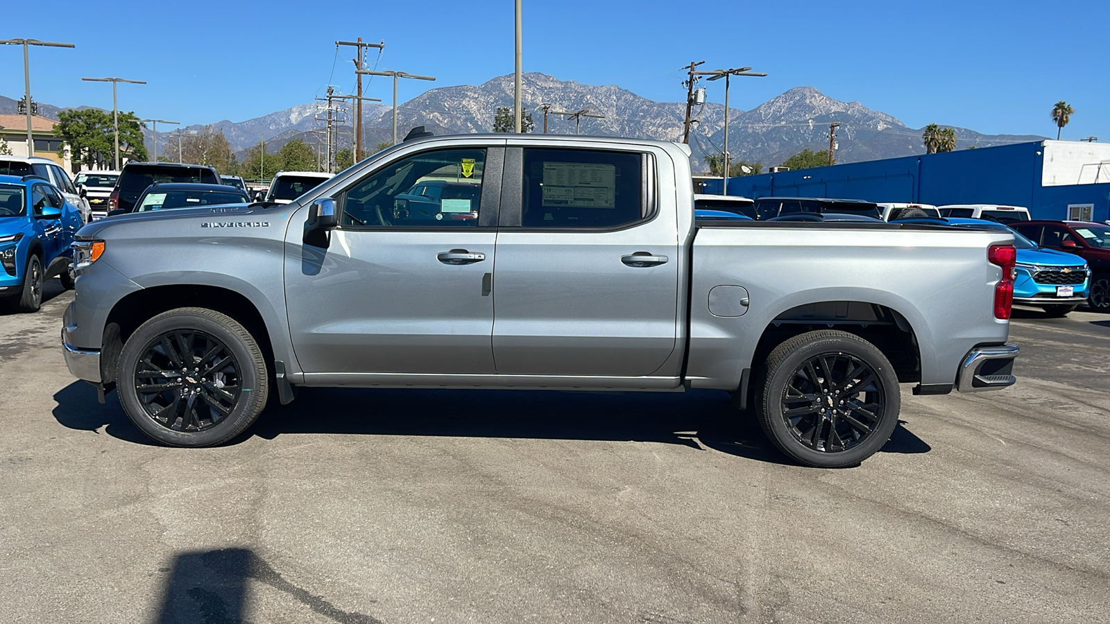 2024 Chevrolet Silverado 1500 LT 6