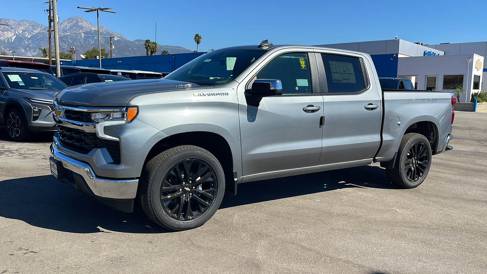 2024 Chevrolet Silverado 1500 LT 7