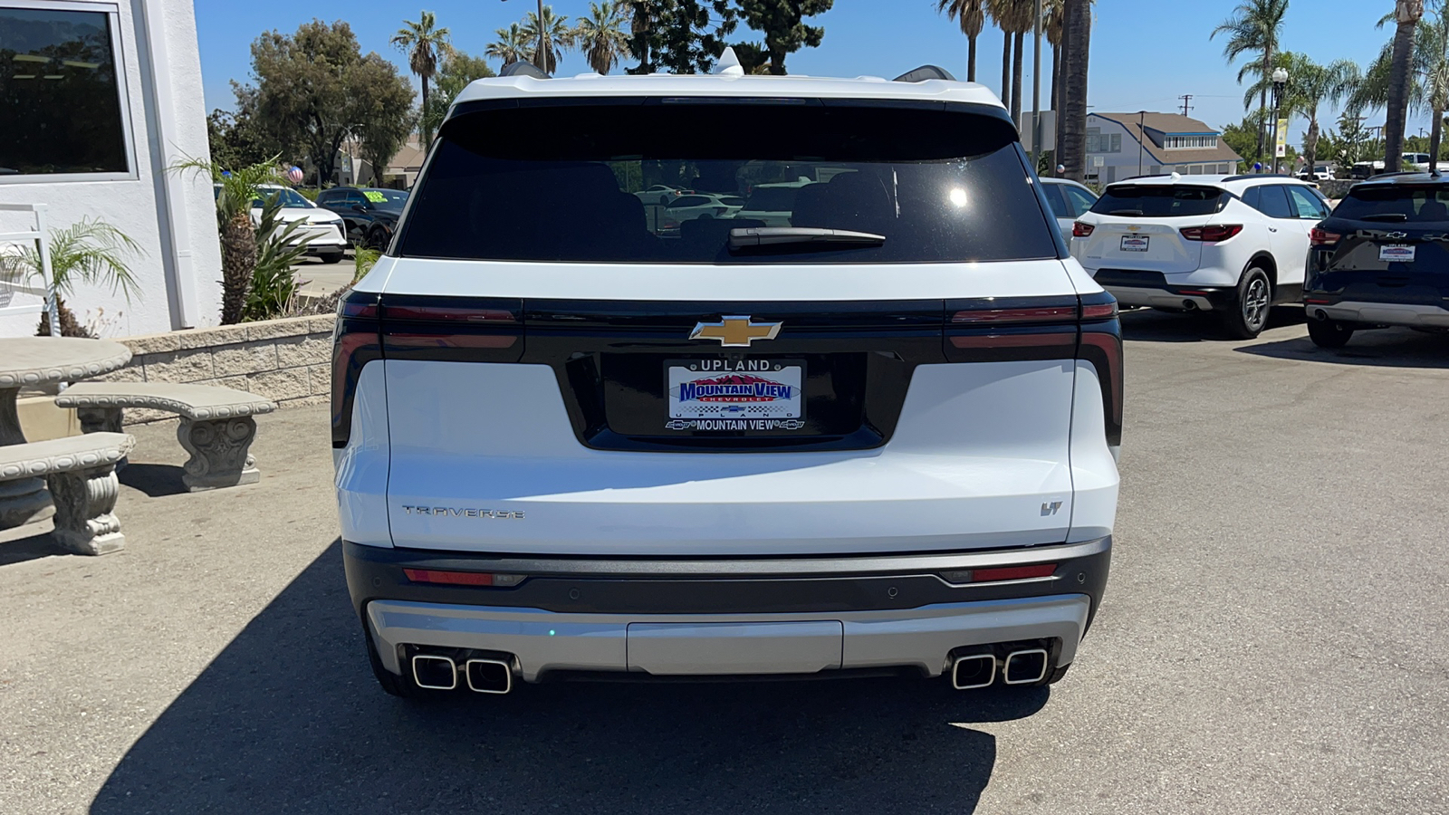 2024 Chevrolet Traverse FWD LT 4