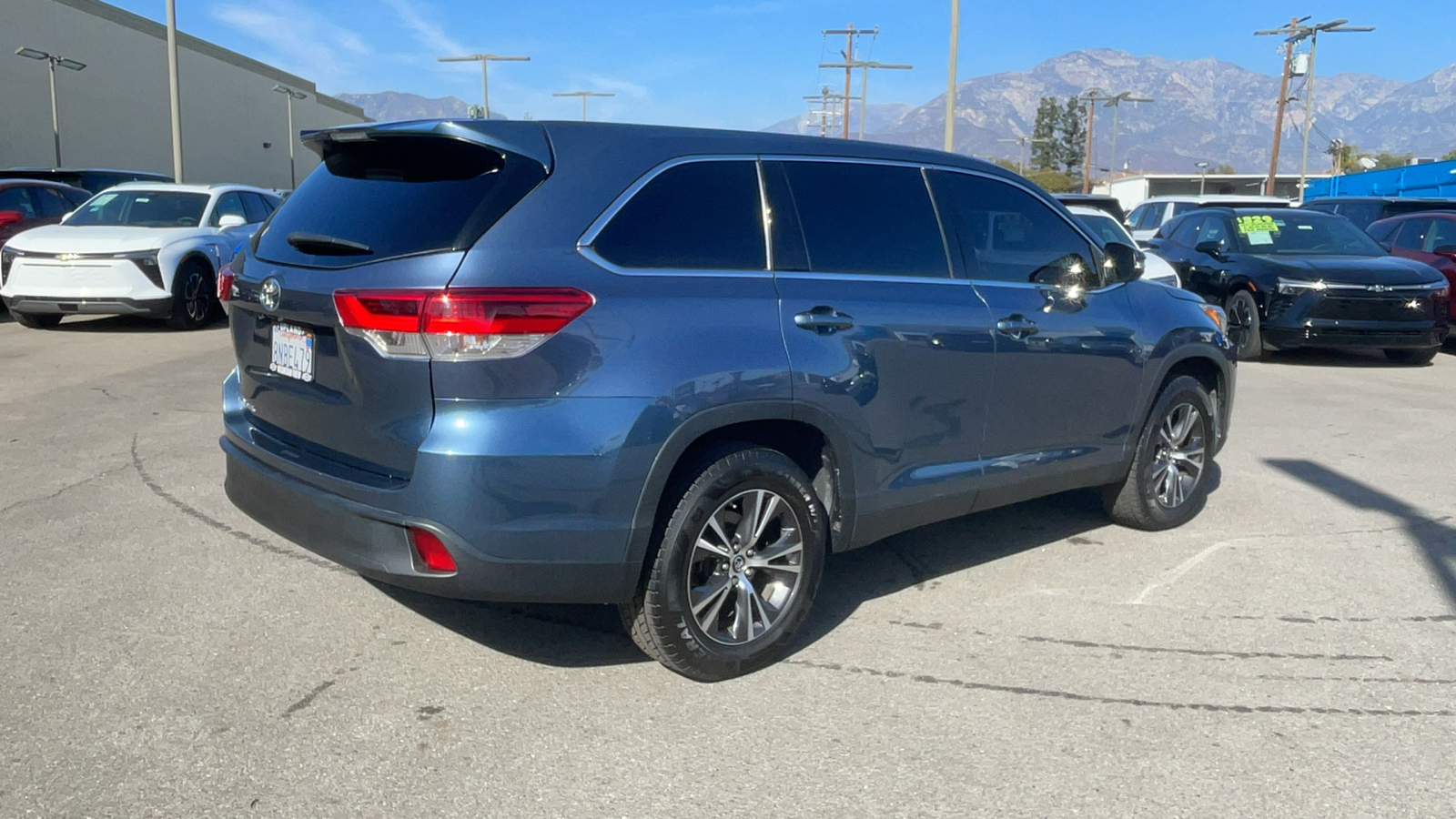 2019 Toyota Highlander LE 3