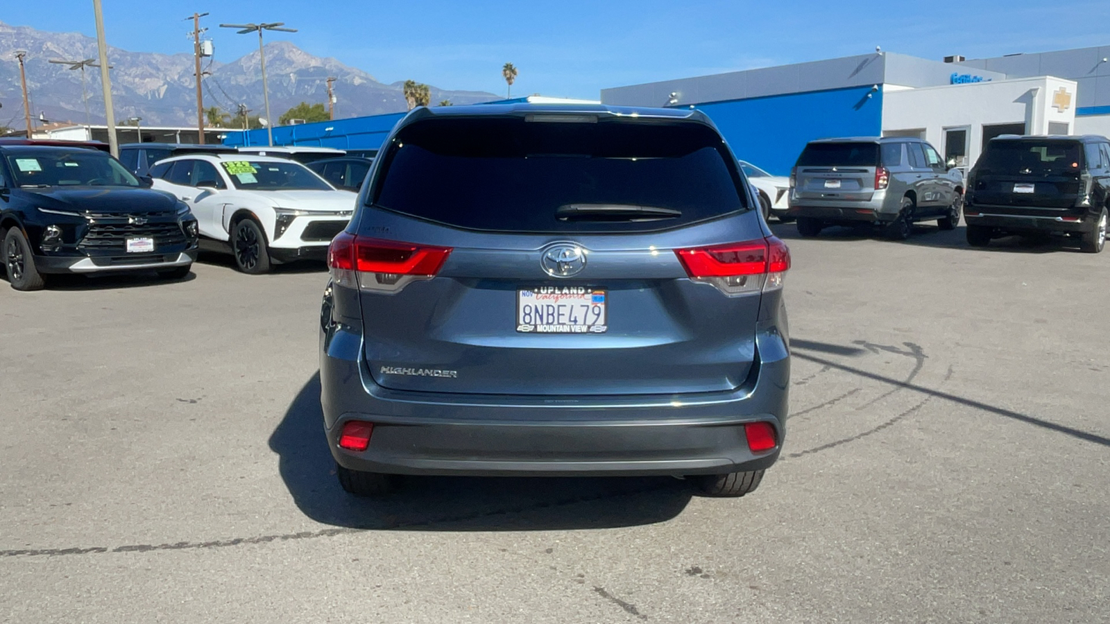 2019 Toyota Highlander LE 4