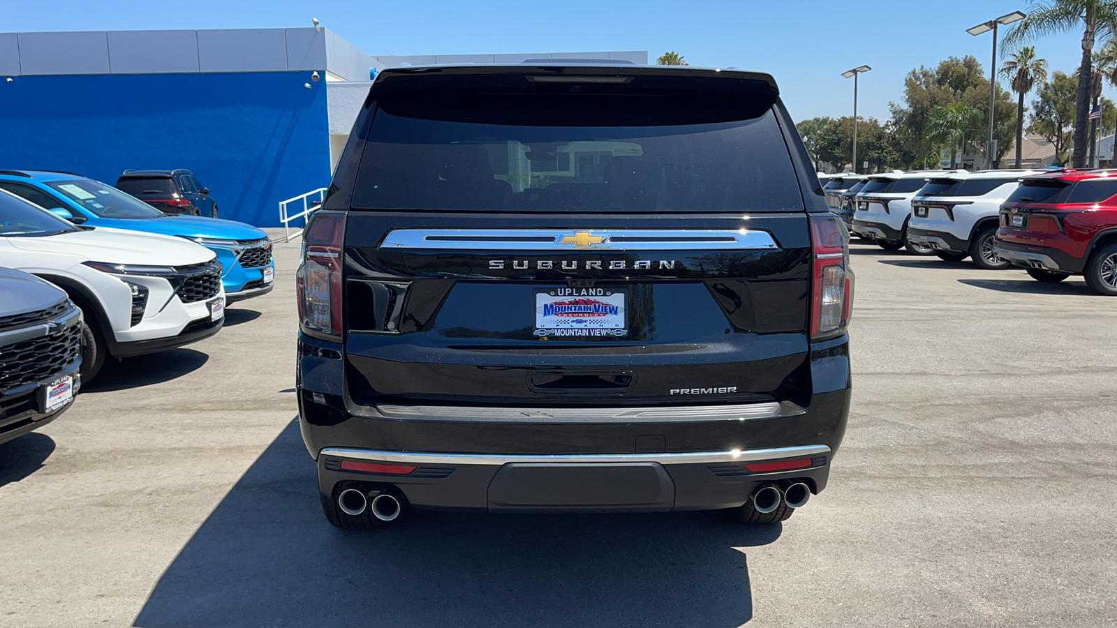 2024 Chevrolet Suburban Premier 4