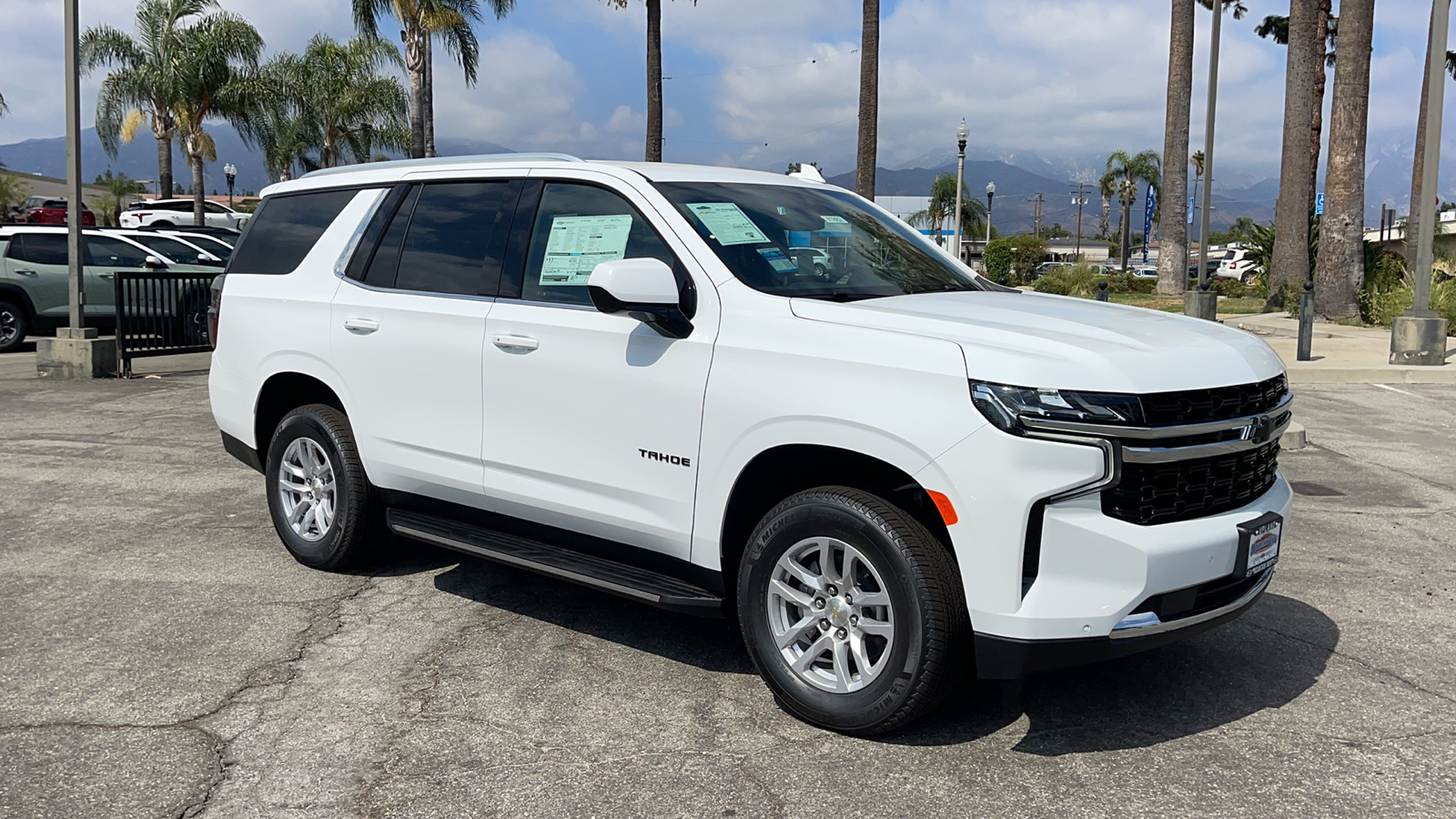 2024 Chevrolet Tahoe LS 1