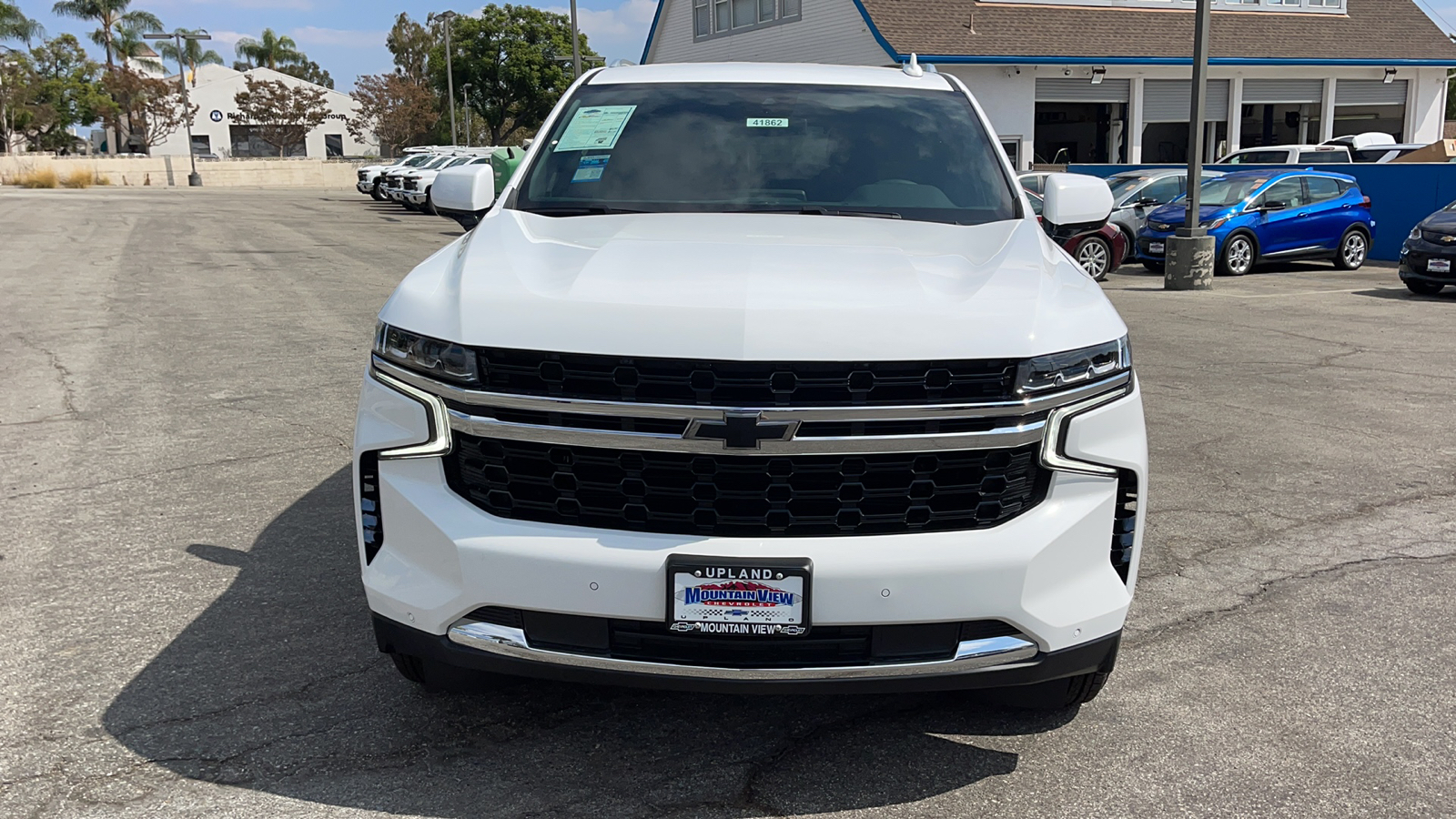 2024 Chevrolet Tahoe LS 8