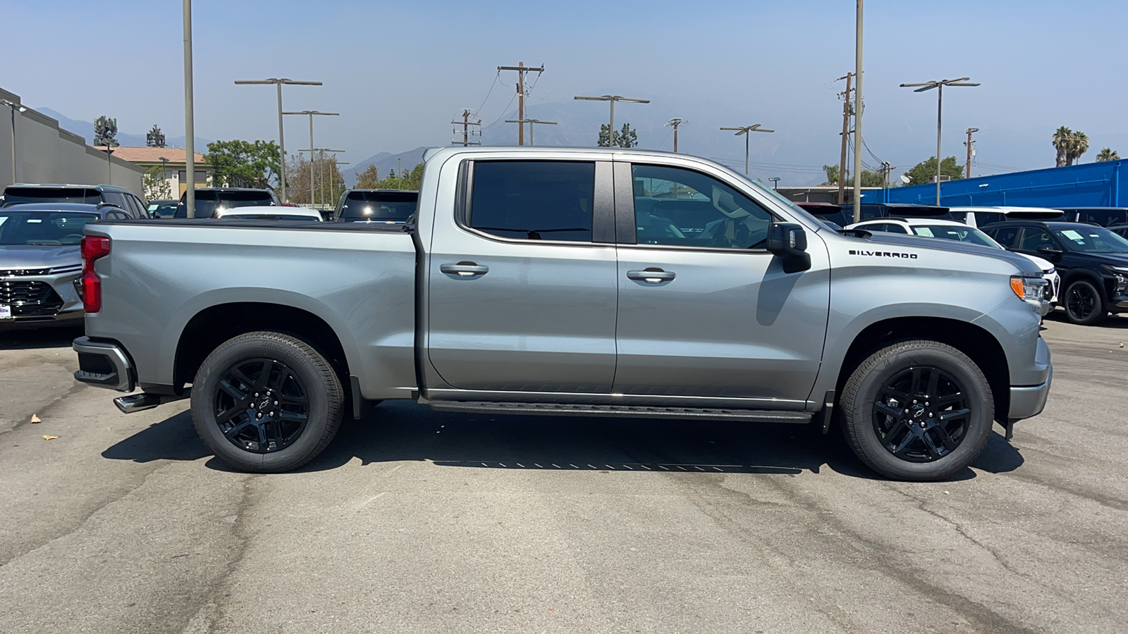 2024 Chevrolet Silverado 1500 RST 2