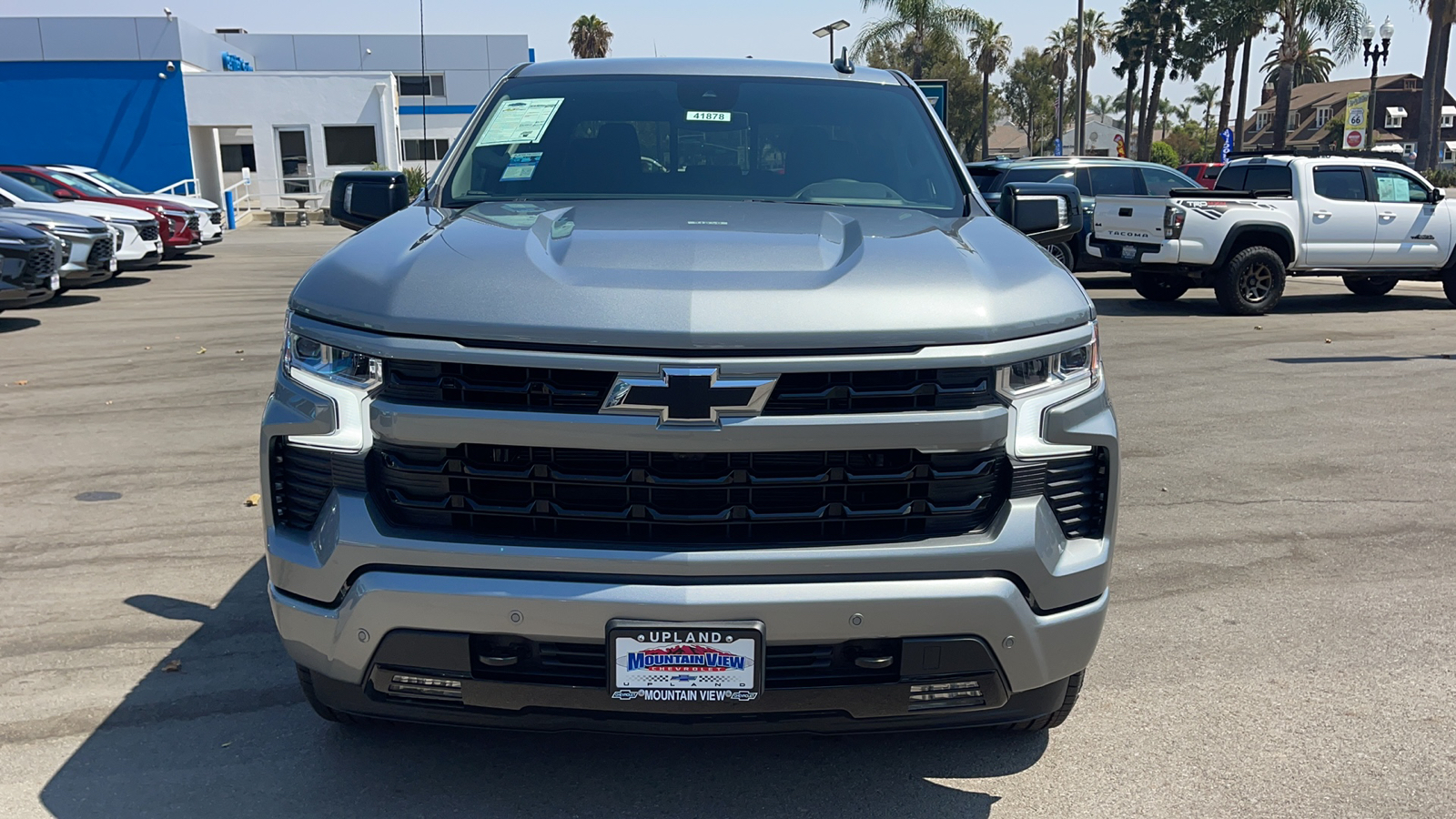 2024 Chevrolet Silverado 1500 RST 8