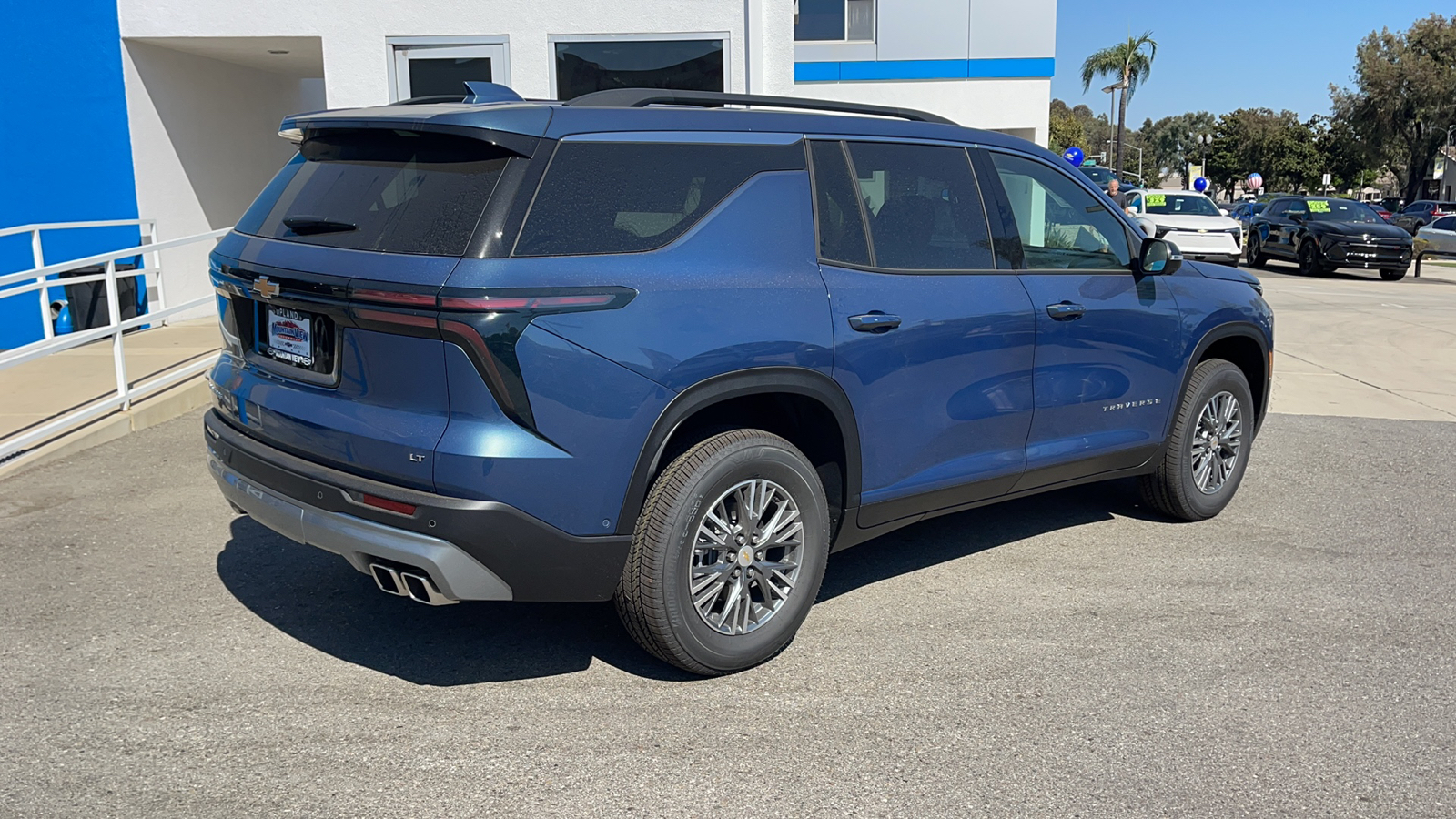 2024 Chevrolet Traverse FWD LT 3