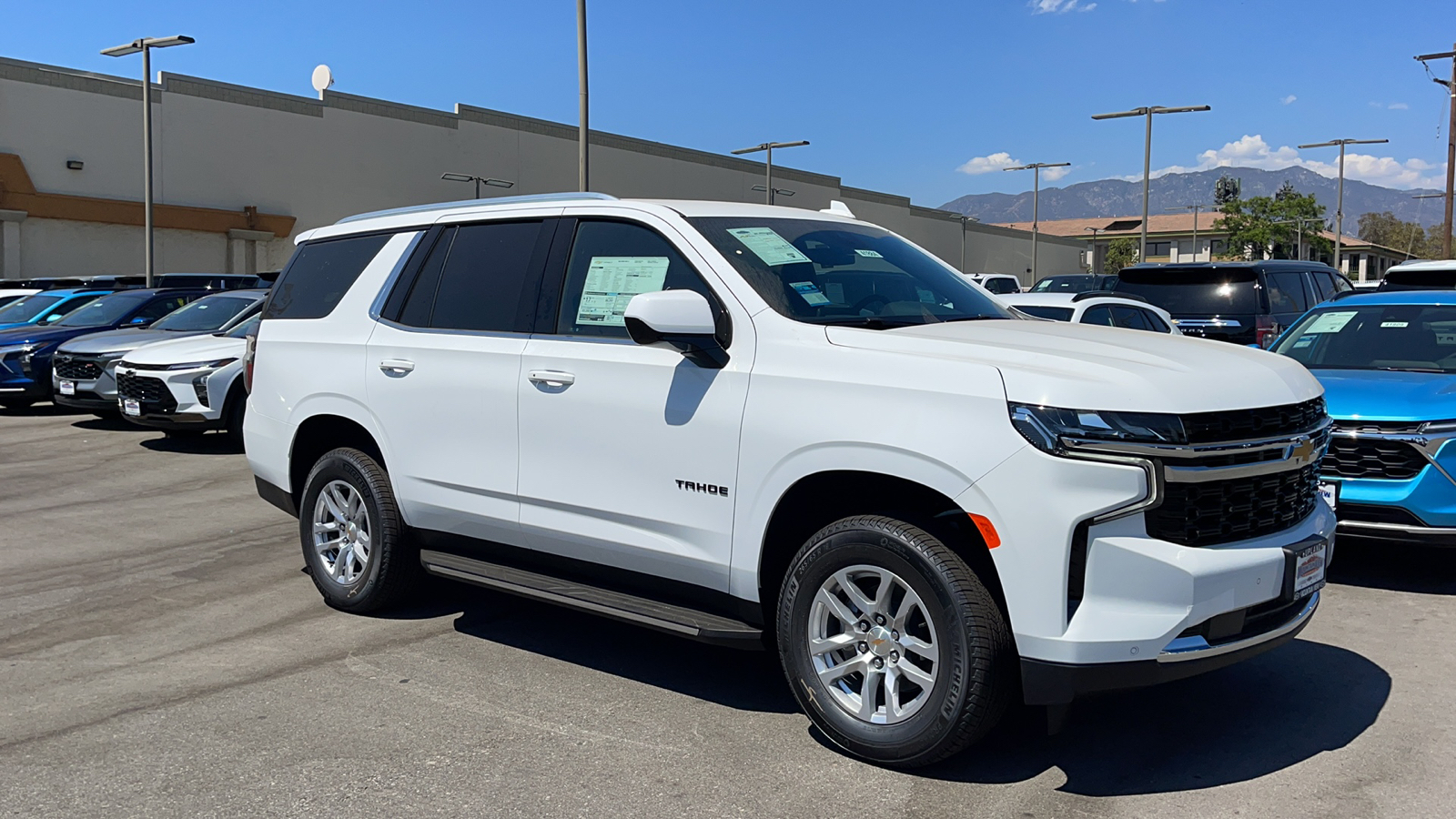 2024 Chevrolet Tahoe LS 1