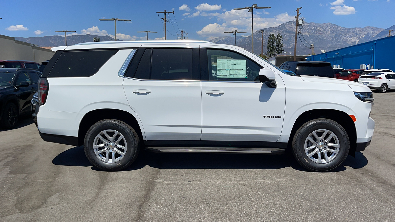 2024 Chevrolet Tahoe LS 2