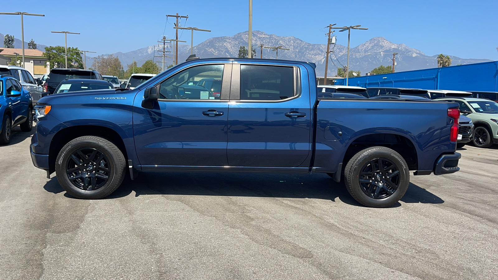 2023 Chevrolet Silverado 1500 RST 6