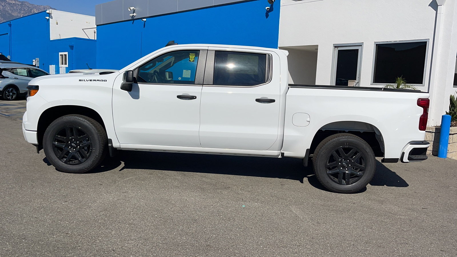 2024 Chevrolet Silverado 1500 Custom 6