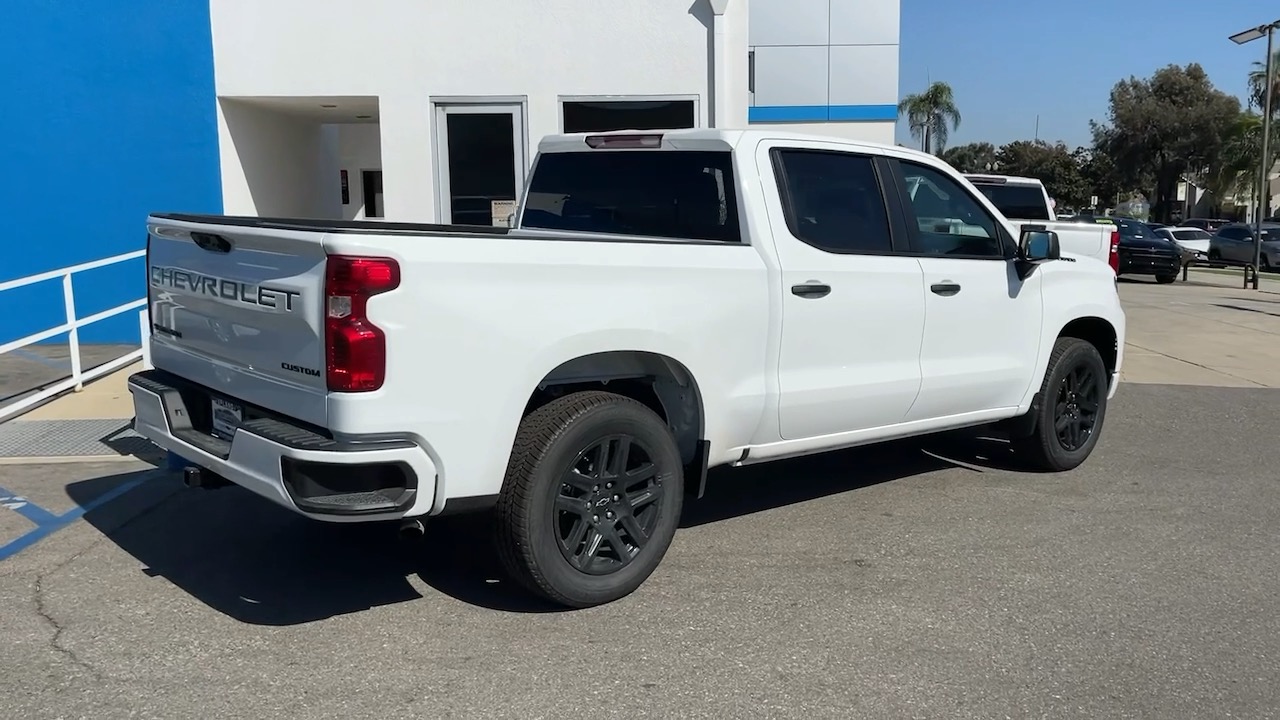 2024 Chevrolet Silverado 1500 Custom 3