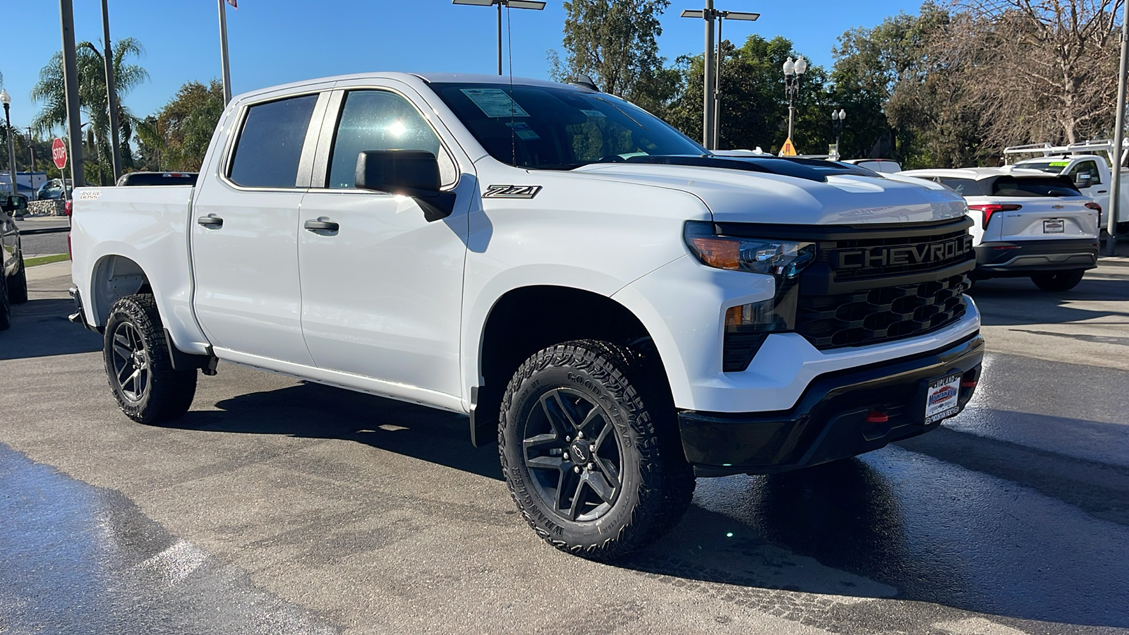 2024 Chevrolet Silverado 1500 Custom Trail Boss 1