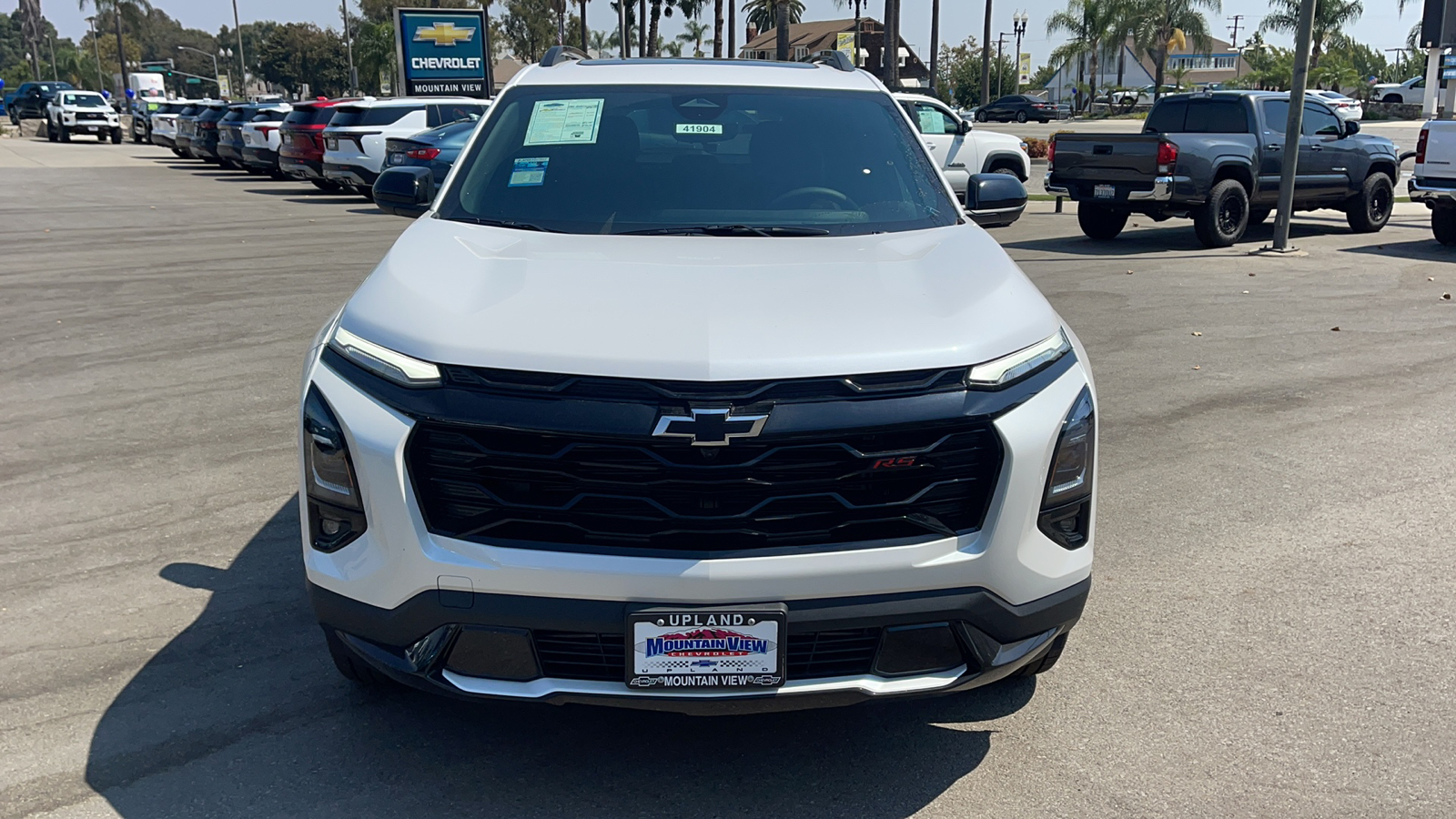 2025 Chevrolet Equinox FWD RS 8