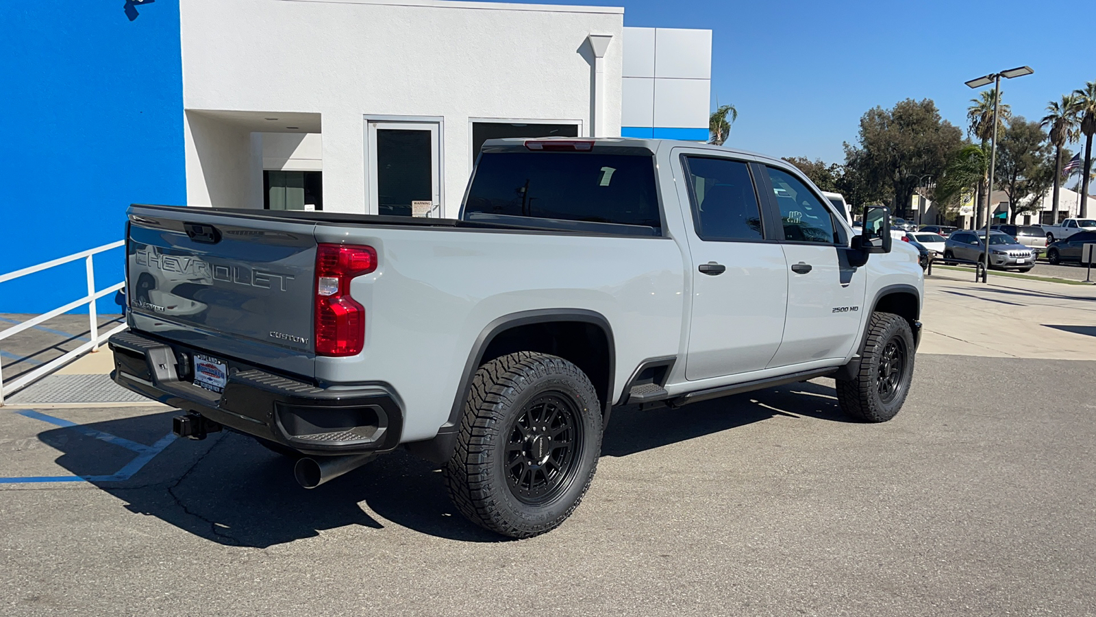 2025 Chevrolet Silverado 2500HD Custom 3