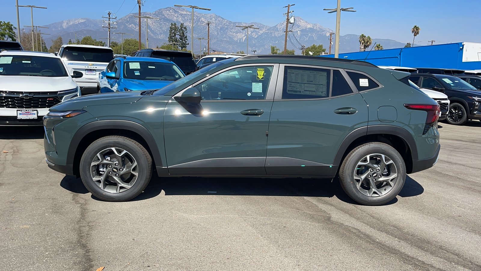 2025 Chevrolet Trax LT 6