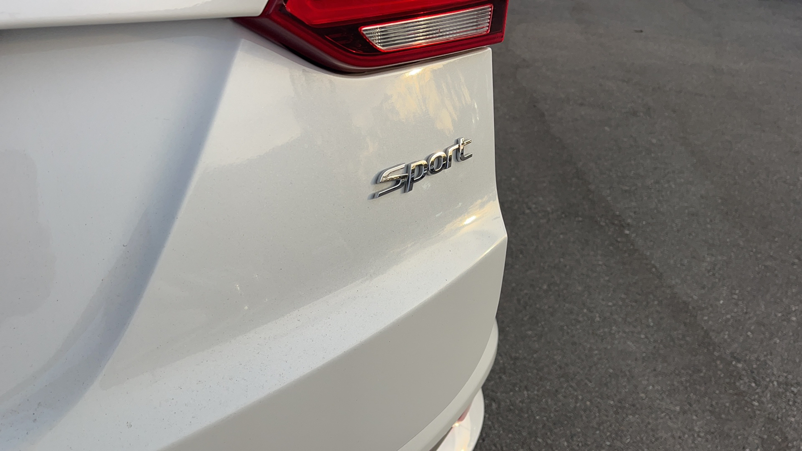 2018 Hyundai Santa Fe Sport 2.4L 32