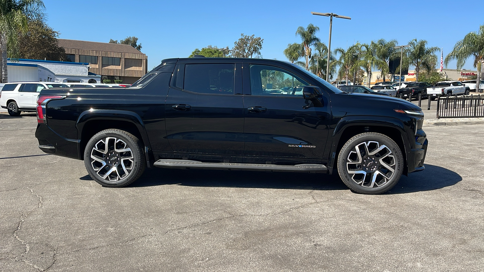 2024 Chevrolet Silverado EV RST 2