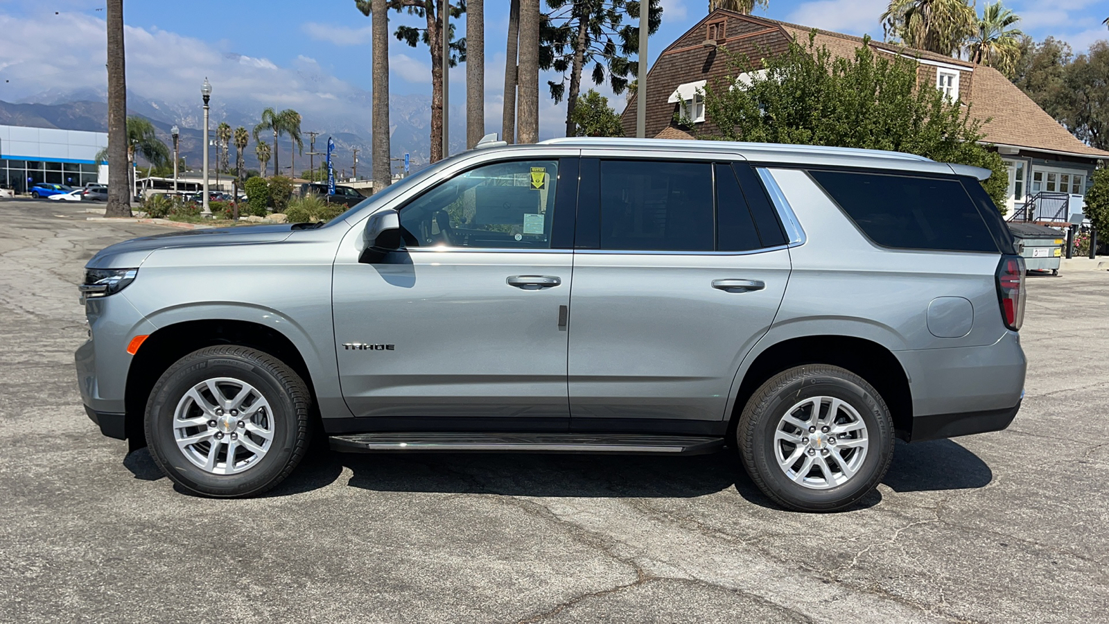 2024 Chevrolet Tahoe LS 6