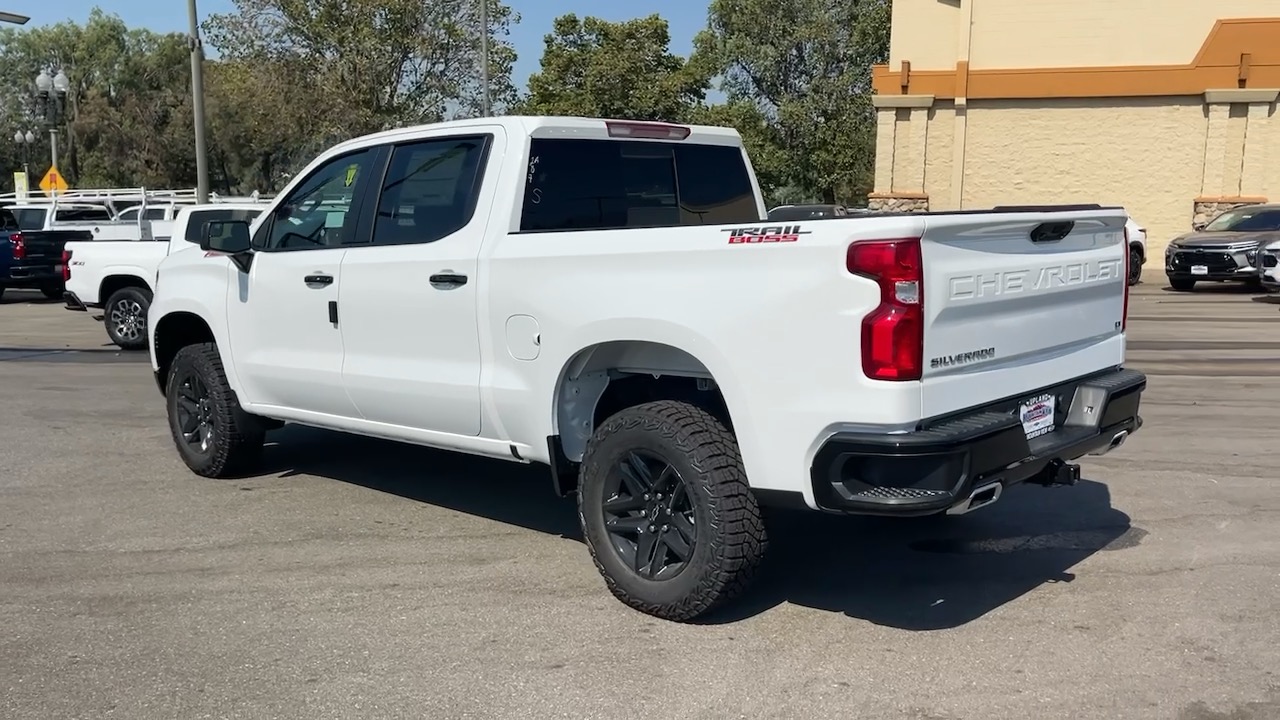 2024 Chevrolet Silverado 1500 LT Trail Boss 5