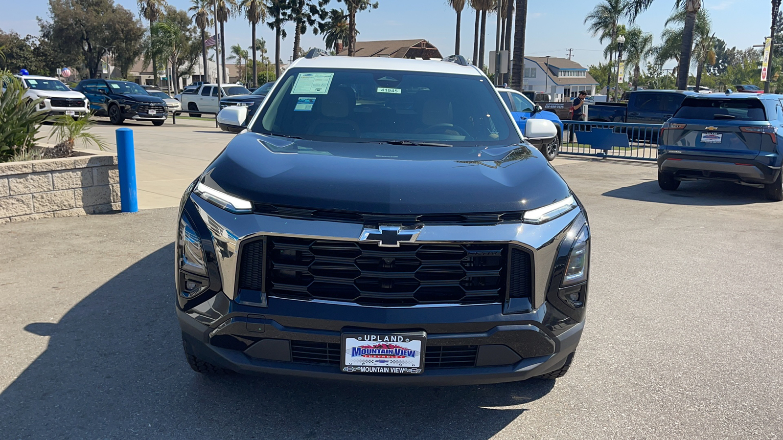 2025 Chevrolet Equinox FWD ACTIV 8