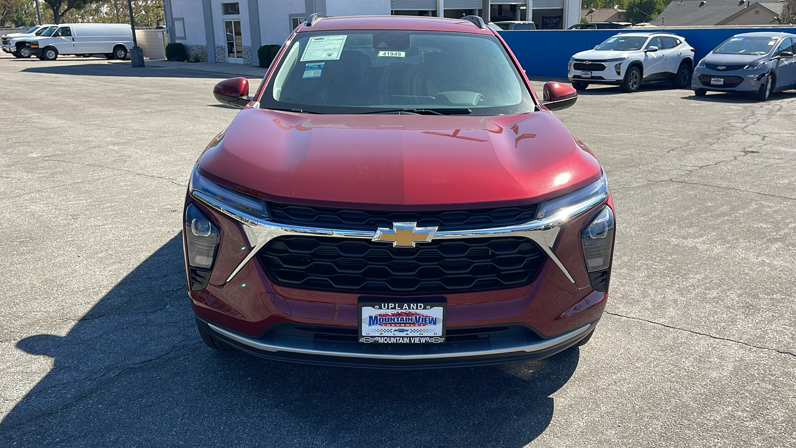 2025 Chevrolet Trax LT 8