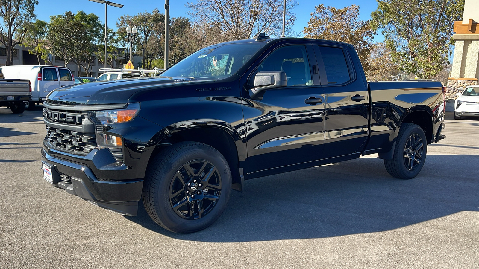 2025 Chevrolet Silverado 1500 Custom 7