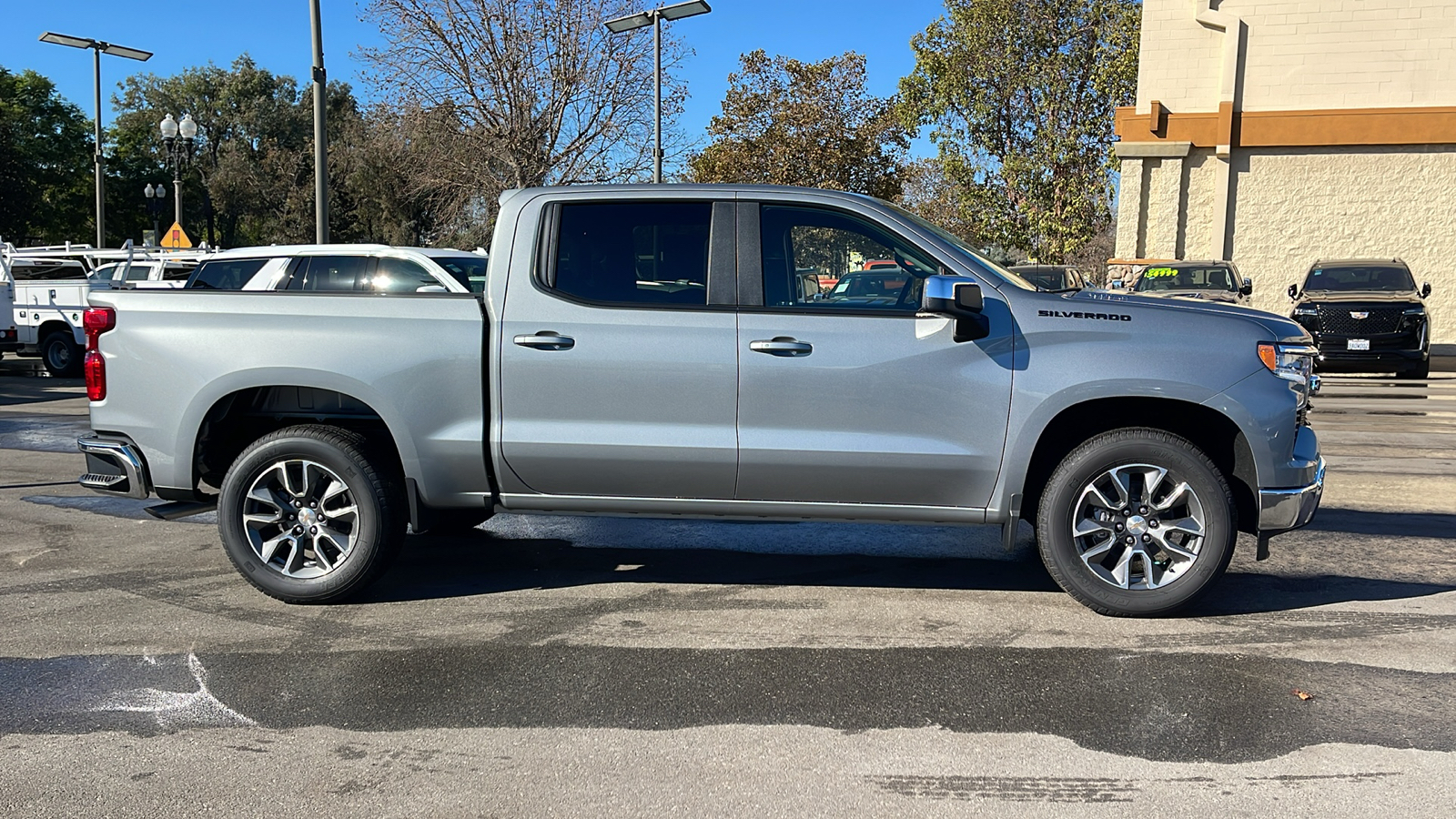 2025 Chevrolet Silverado 1500 LT 2