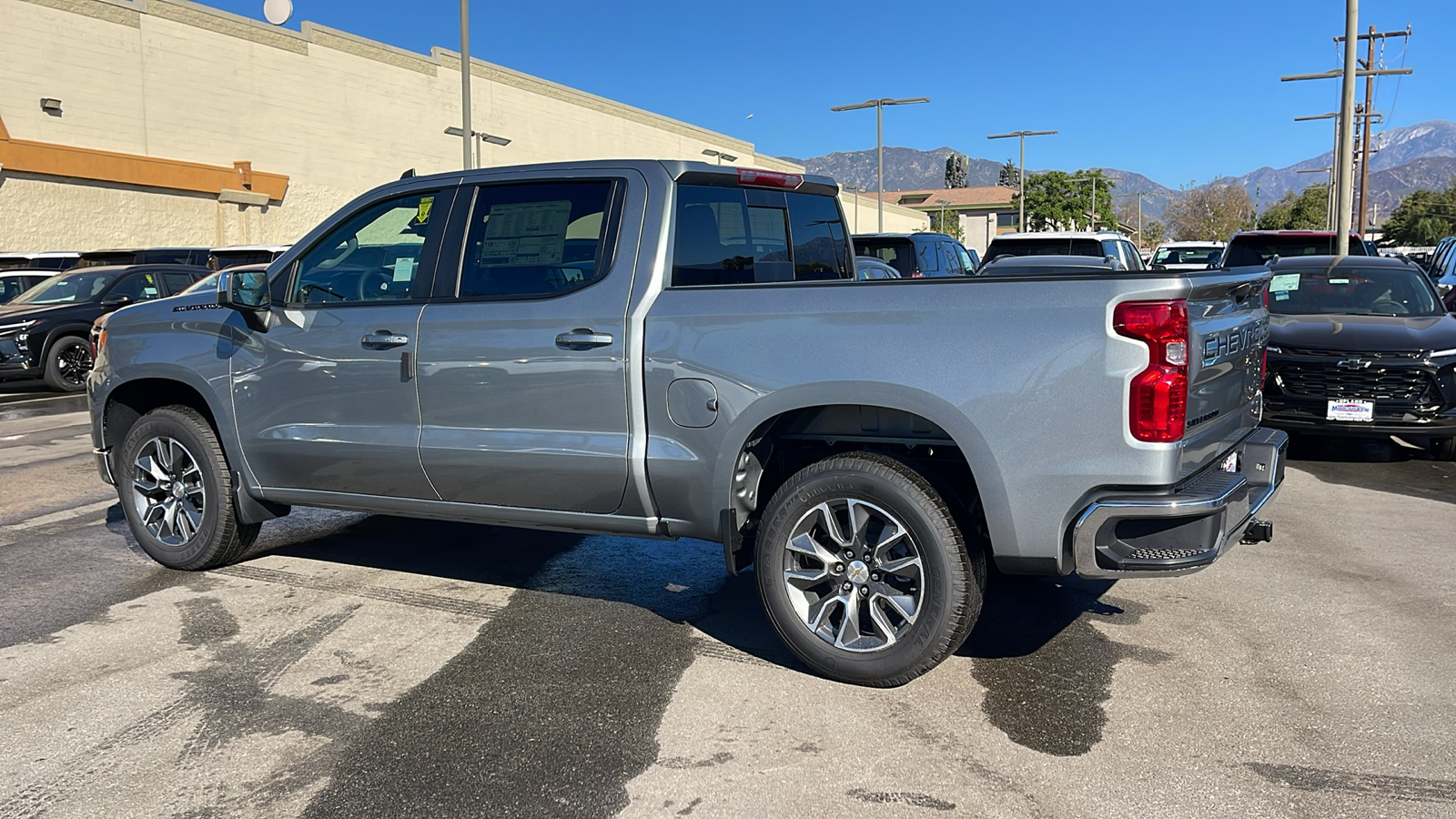 2025 Chevrolet Silverado 1500 LT 5