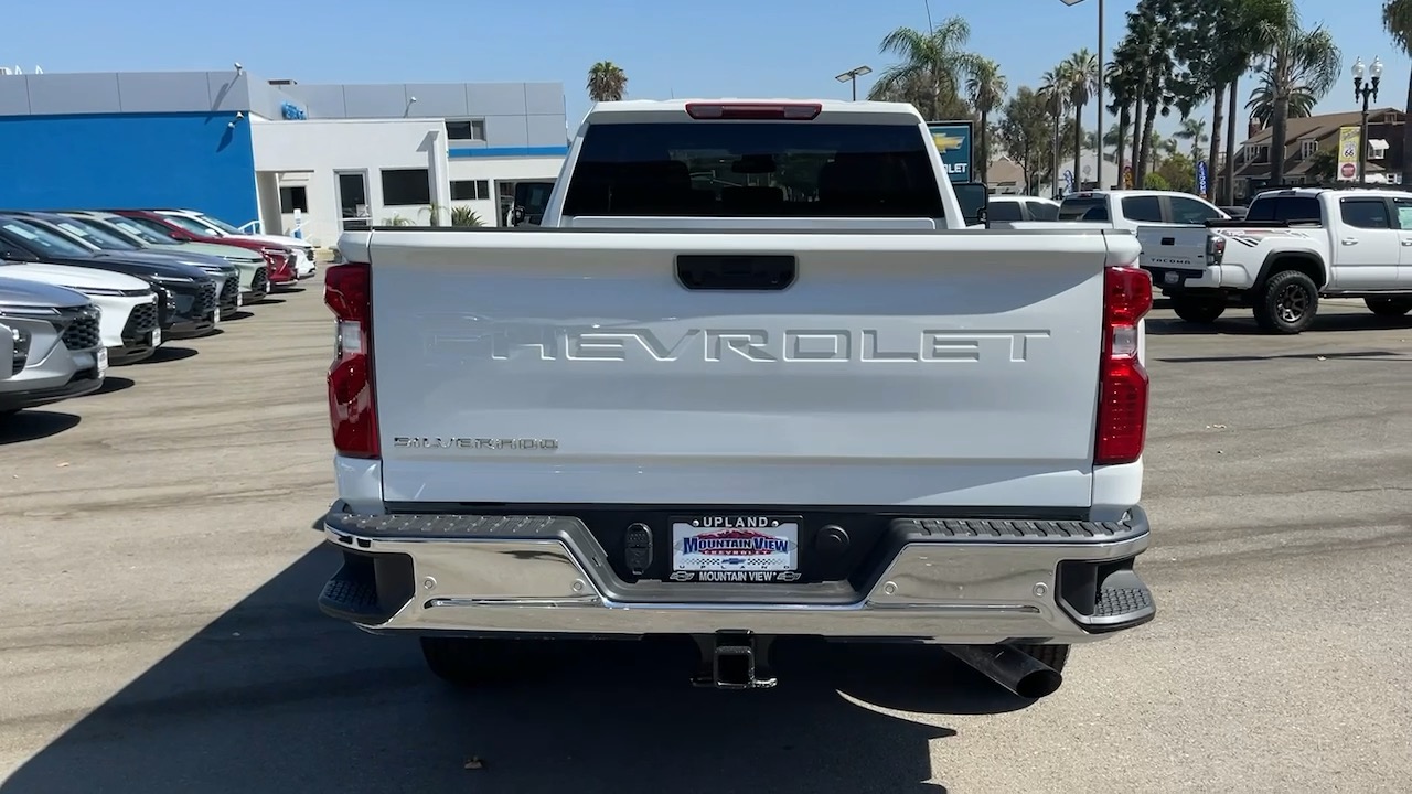 2025 Chevrolet Silverado 2500HD Work Truck 4