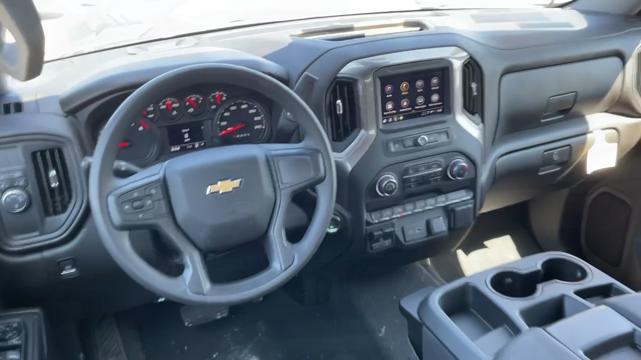 2025 Chevrolet Silverado 2500HD Work Truck 16