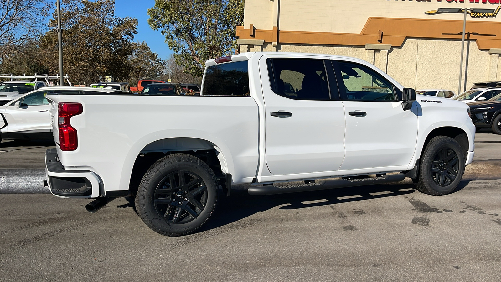 2025 Chevrolet Silverado 1500 Custom 3