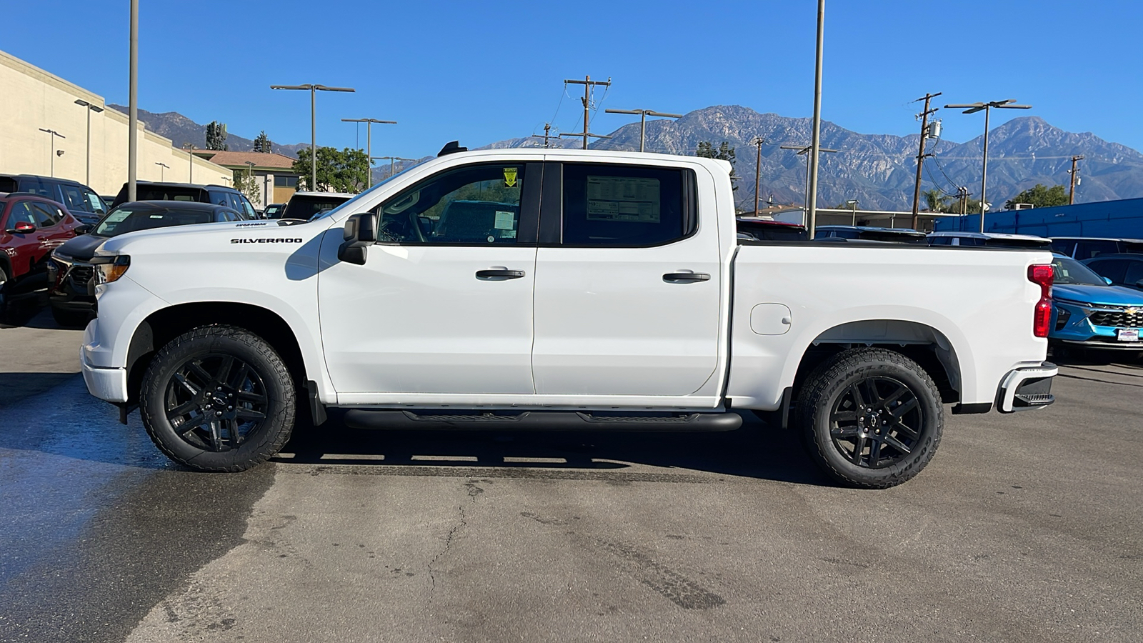 2025 Chevrolet Silverado 1500 Custom 6