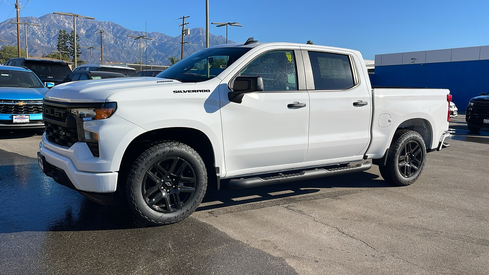 2025 Chevrolet Silverado 1500 Custom 7