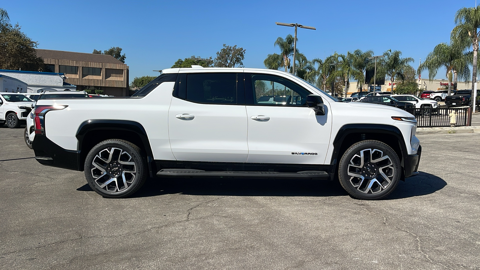 2024 Chevrolet Silverado EV RST 2