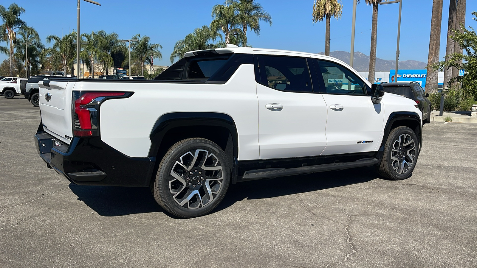 2024 Chevrolet Silverado EV RST 3