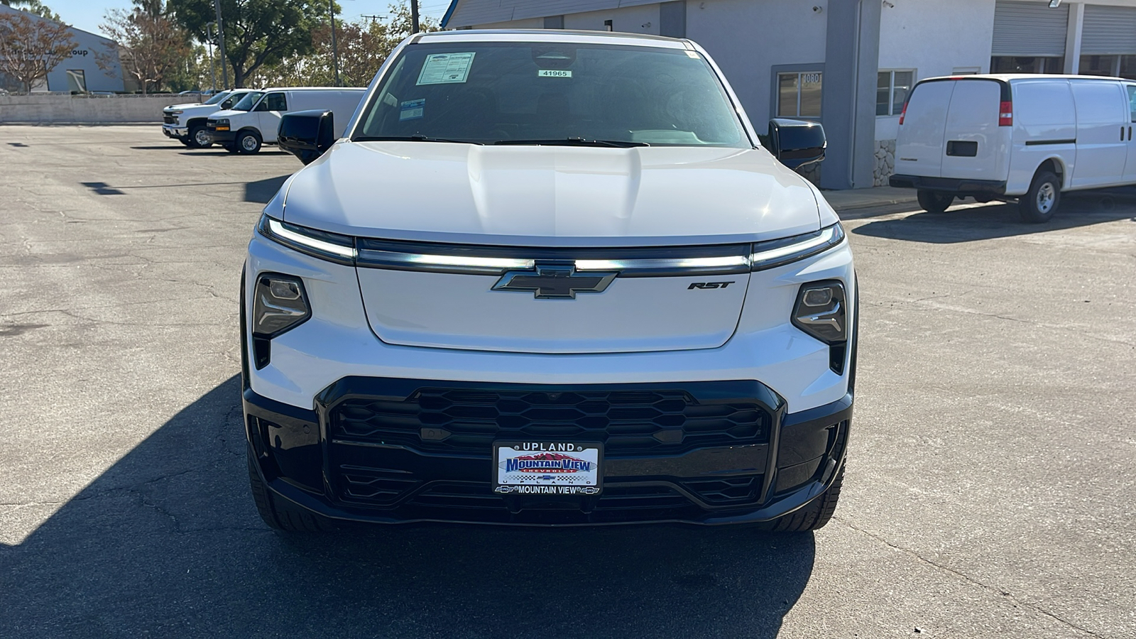 2024 Chevrolet Silverado EV RST 8