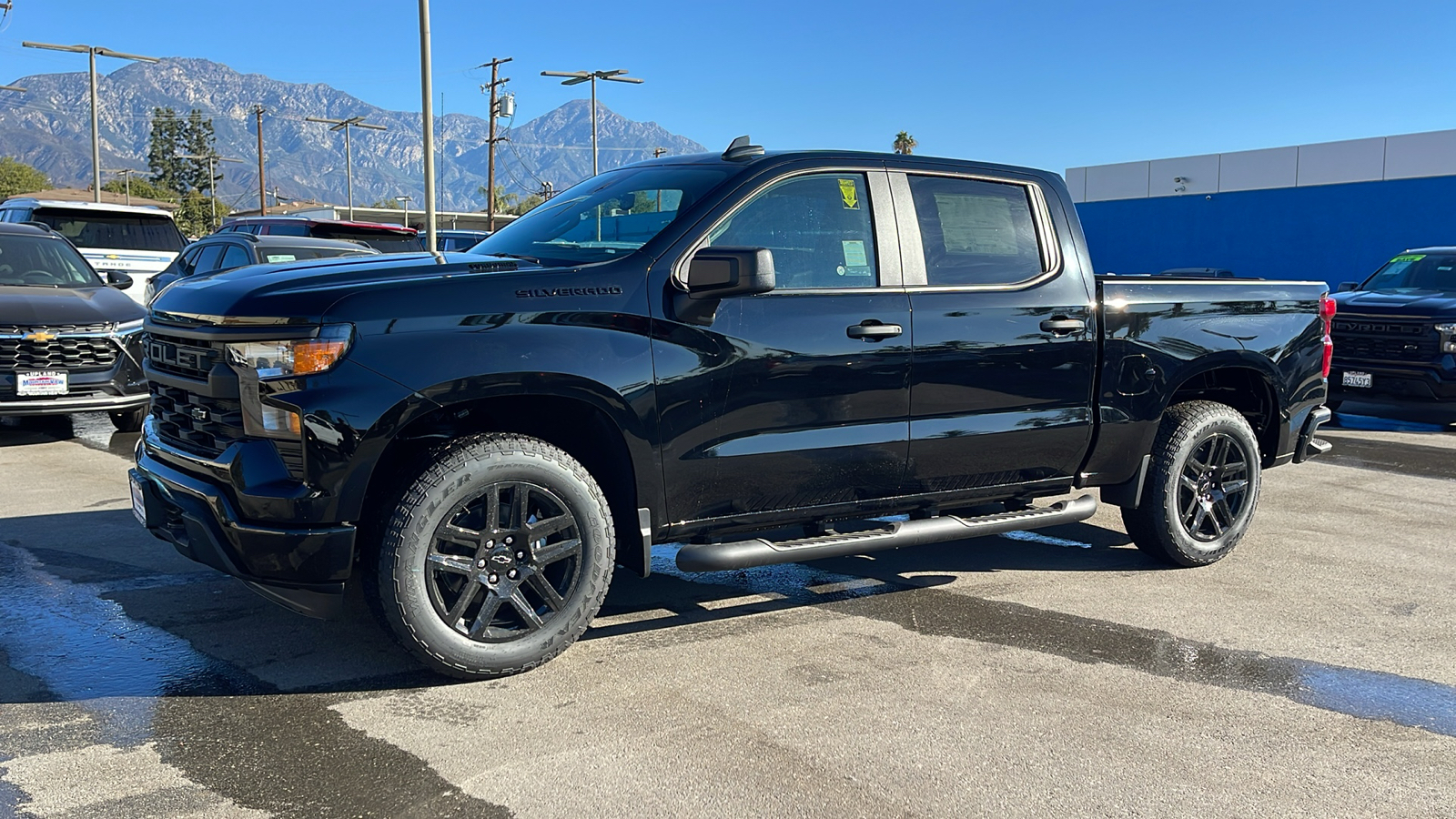 2025 Chevrolet Silverado 1500 Custom 7