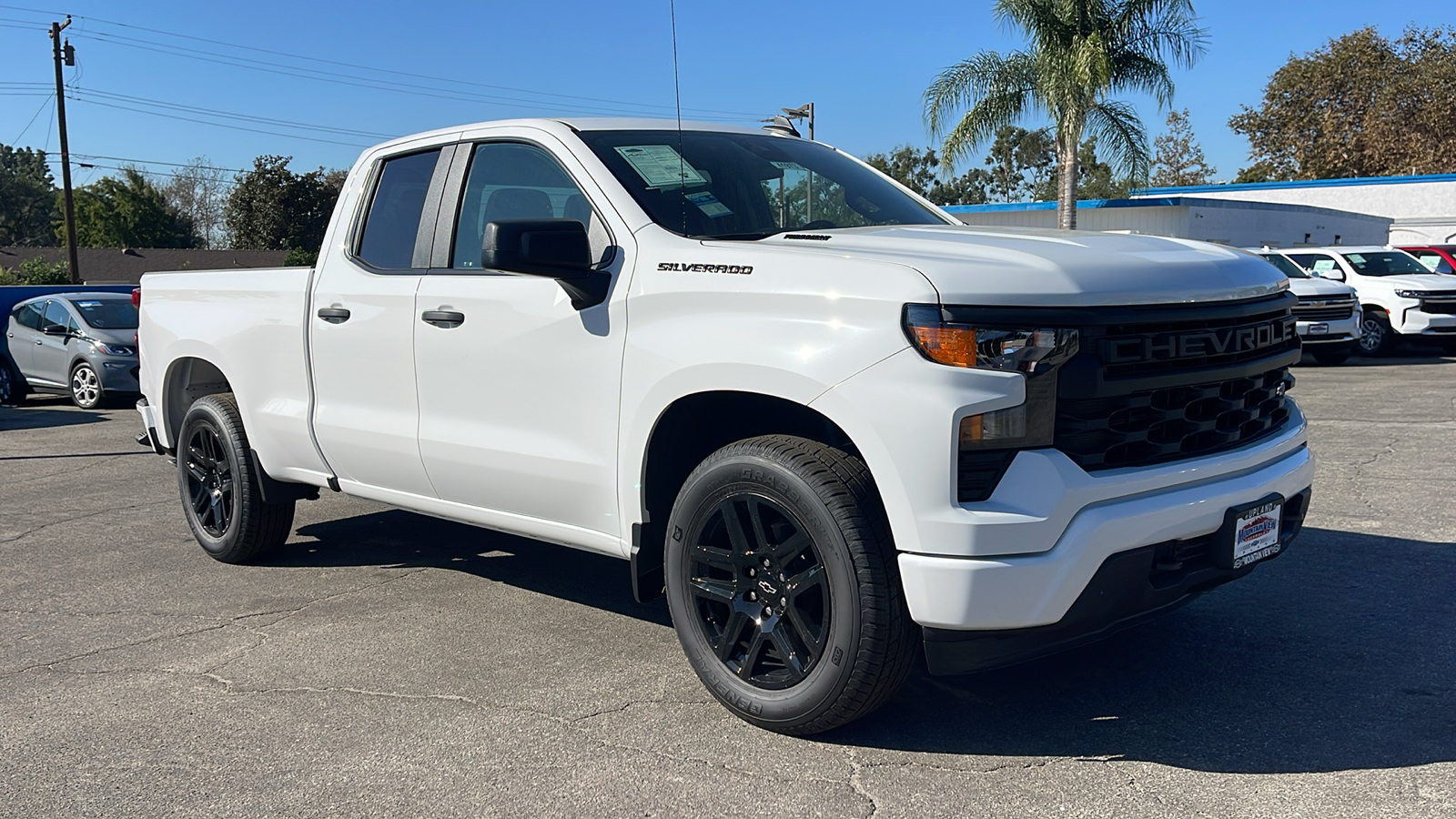 2025 Chevrolet Silverado 1500 Custom 1